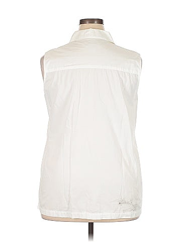 Cabin Creek Sleeveless Button-Down Shirt (view 2)