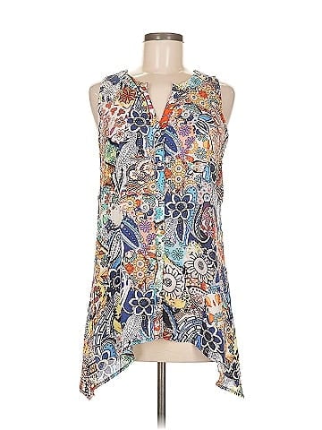 Melissa Paige Sleeveless Blouse (view 1)