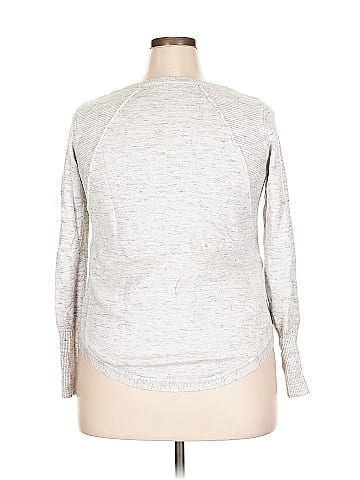 RD Style Pullover Sweater (view 2)