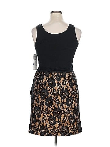 Karen Kane Casual Dress (view 2)