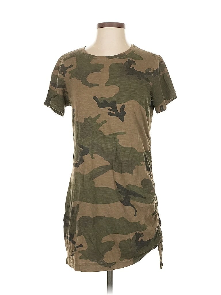 Click to view more detailed imagery on our partner's website Pre-owned Sanctuary Casual Dress In Green