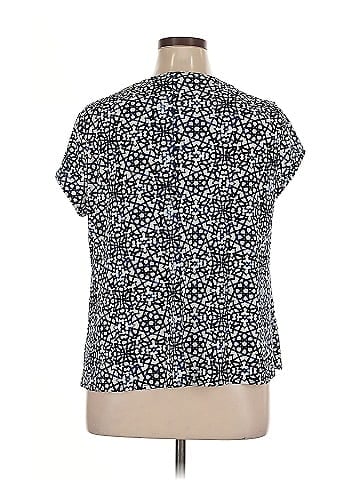 Roz & Ali Short Sleeve Blouse (view 2)
