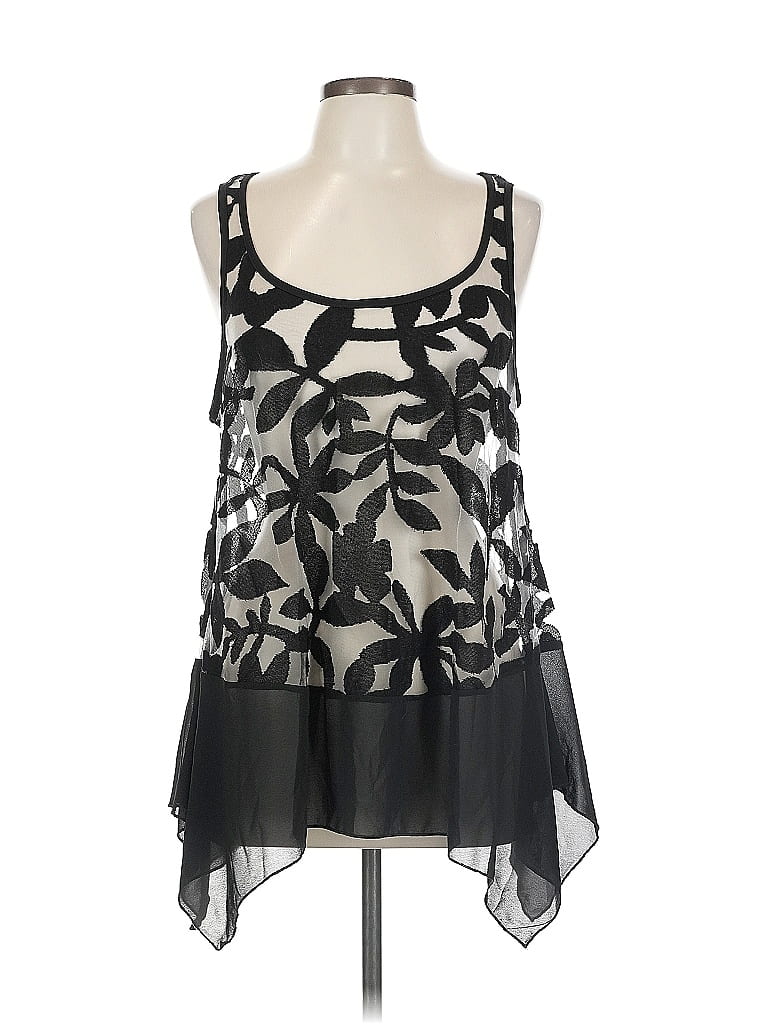TORRID Pre-owned Sleeveless Blouse In Black