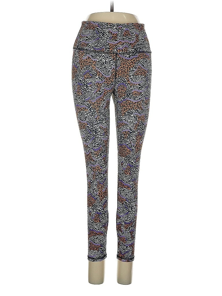 Click to view more detailed imagery on our partner's website Pre-owned Fabletics Active Pants In Purple