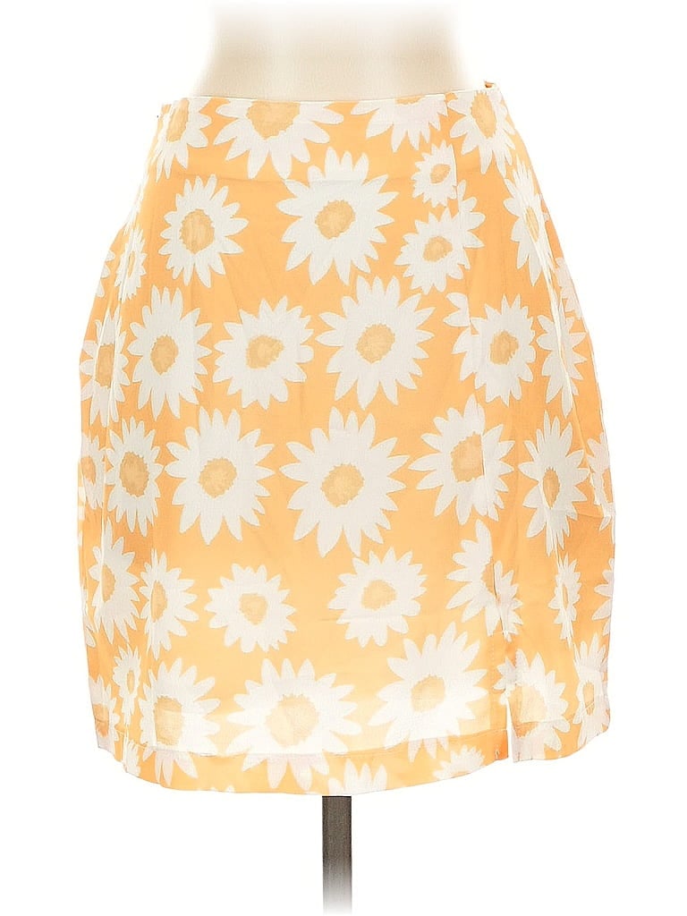 Pre-owned Zaful Casual Skirt In Yellow