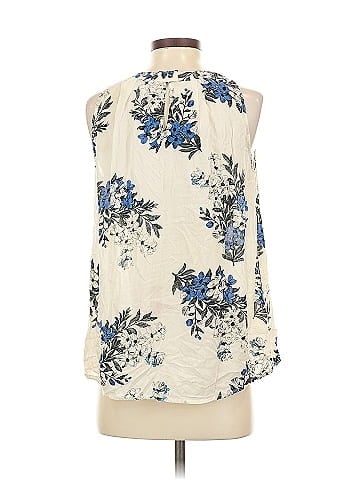 Alice Blue Sleeveless Blouse (view 2)