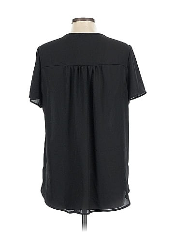 Pleione Short Sleeve Blouse (view 2)