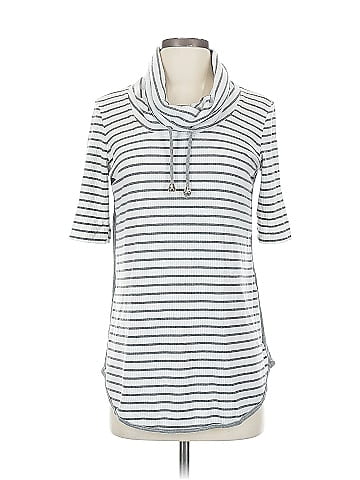 PURE essence Short Sleeve T-Shirt (view 1)