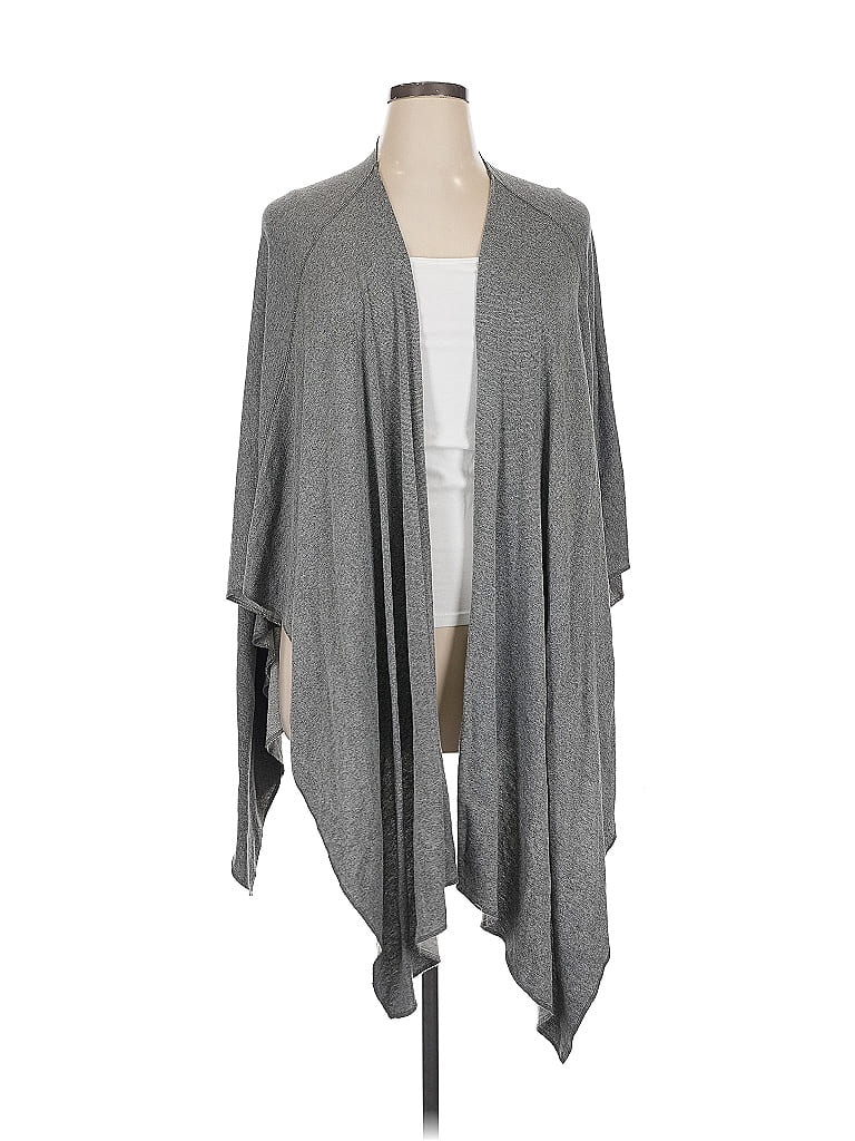 Pre-owned Loveappella Poncho In Gray