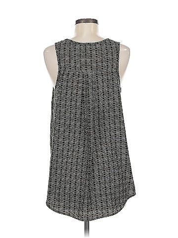 Pleione Sleeveless Top (view 2)