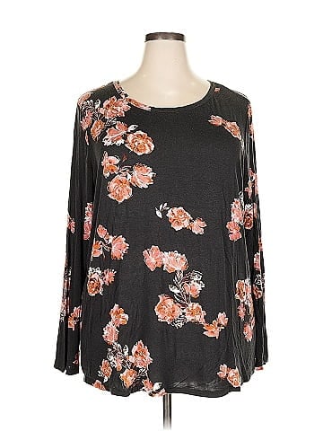 24/7 Maurices 3/4 Sleeve T-Shirt (view 1)