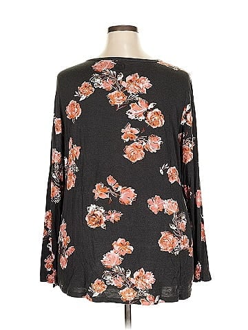 24/7 Maurices 3/4 Sleeve T-Shirt (view 2)