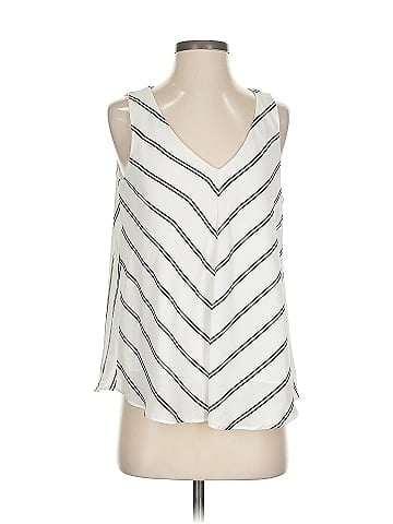 Kenar Sleeveless Blouse (view 1)