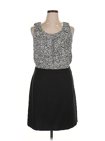Ann Taylor LOFT Outlet Casual Dress (view 1)