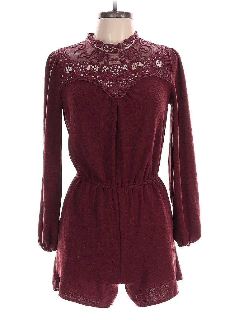 Pre-owned Xhilaration Romper In Burgundy
