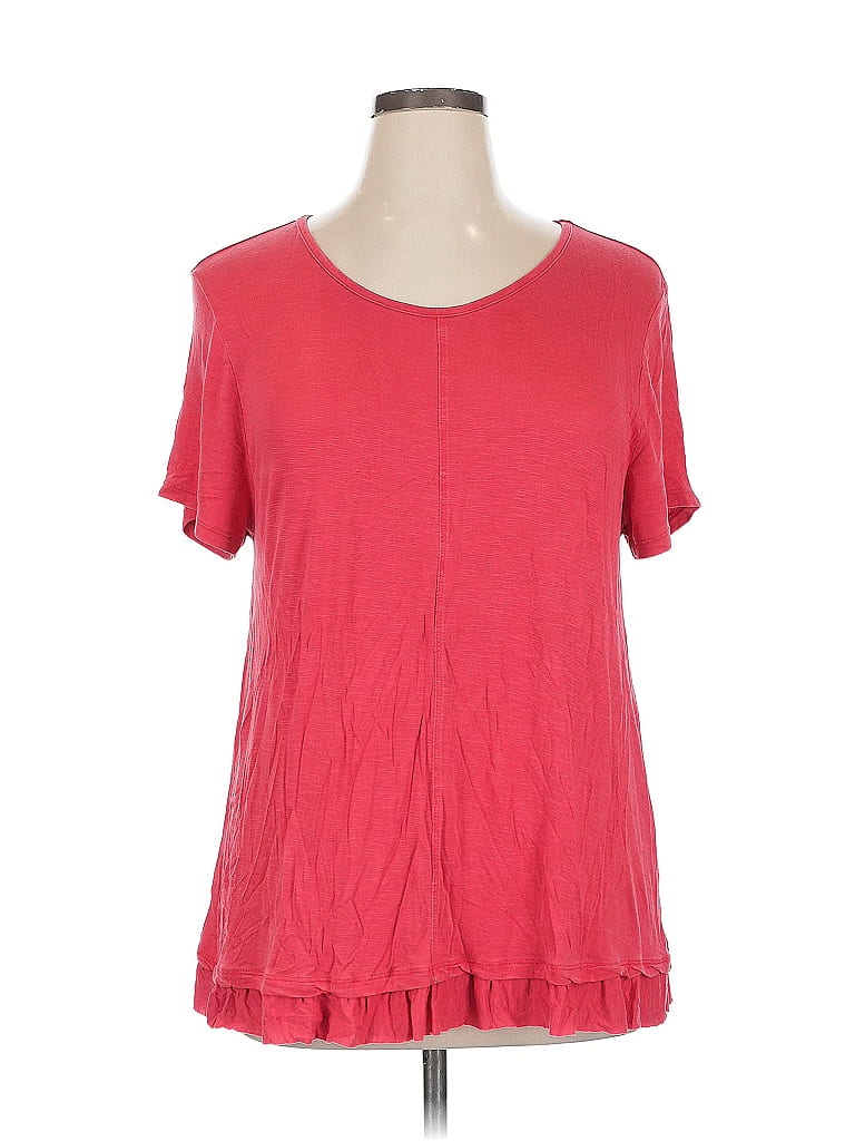 Click to view more detailed imagery on our partner's website Pre-owned Style & Co Short Sleeve Top Red Scoop Neck Tops