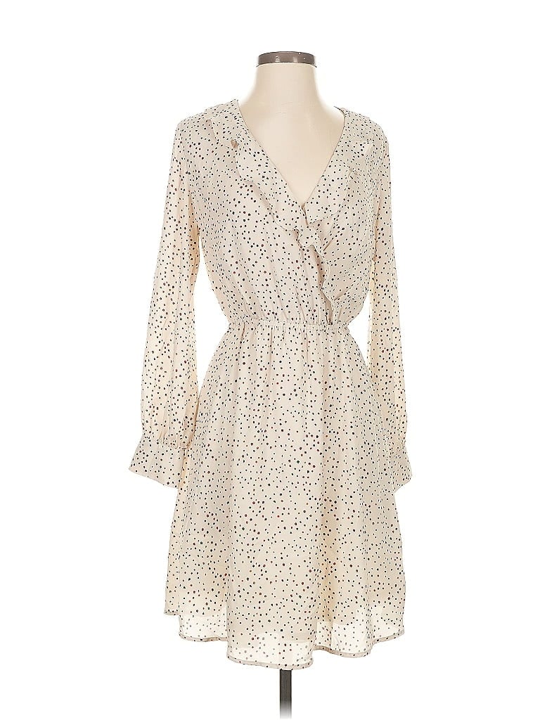 Pre-owned Collective Concepts Casual Dress In White