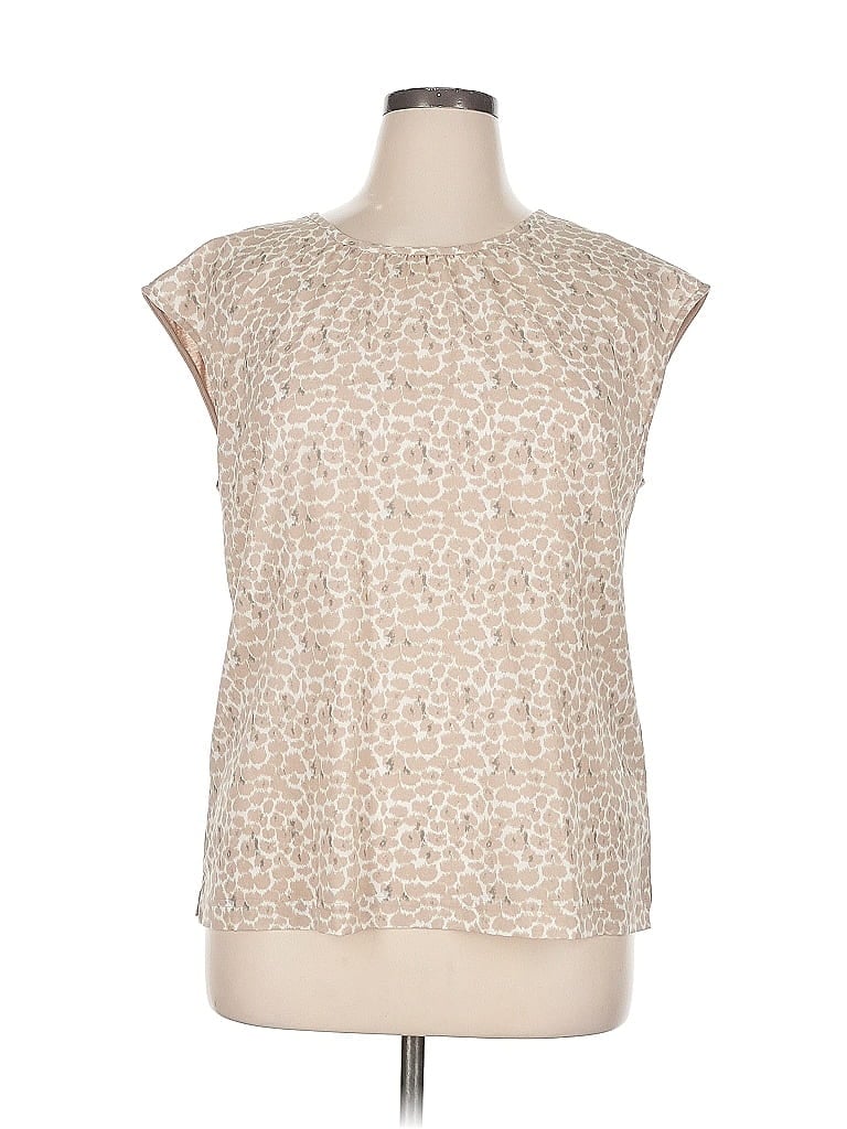 Pre-owned Van Heusen Sleeveless Blouse In White