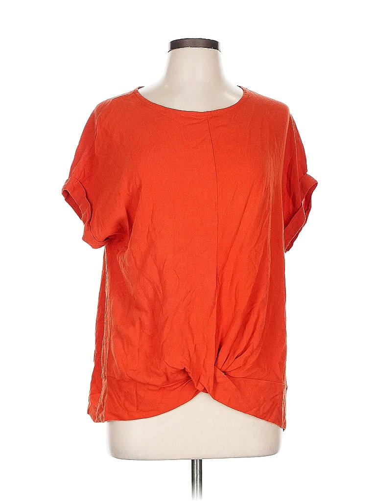Click to view more detailed imagery on our partner's website Pre-owned Unbranded Short Sleeve Top Red Keyhole Neckline Tops