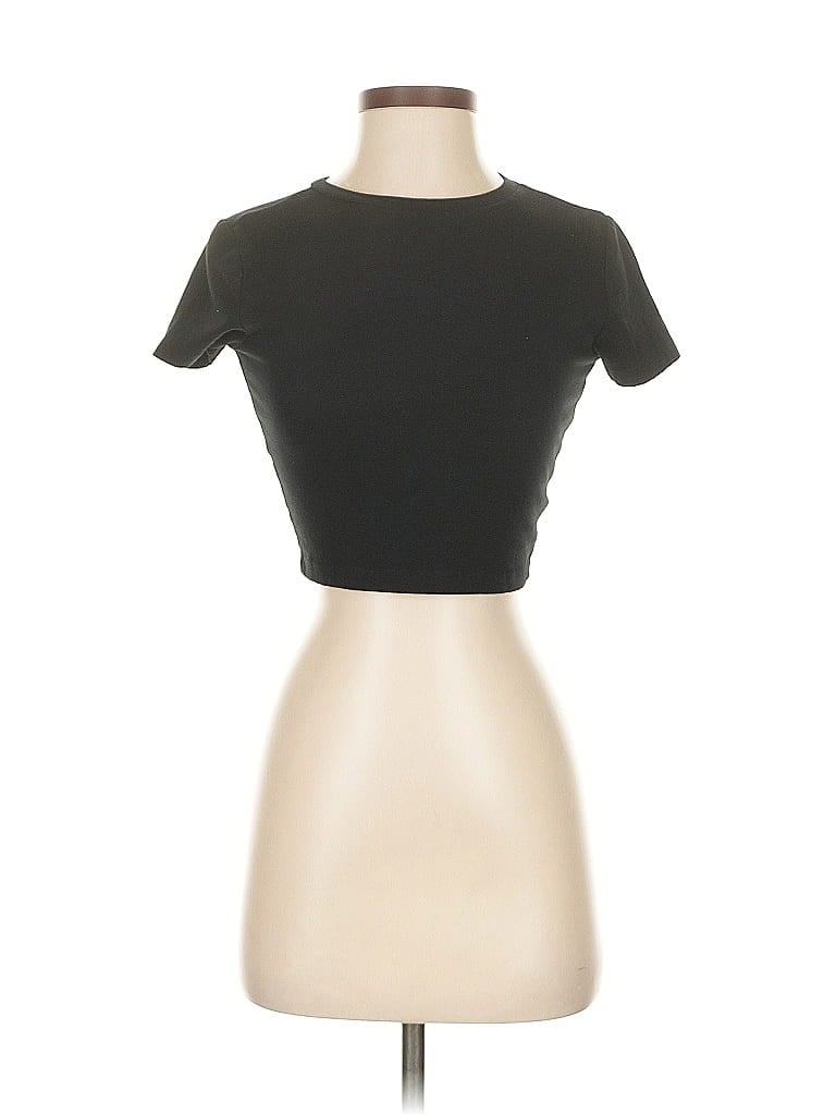 WILD FABLE Pre-owned Short Sleeve T-shirt In Black