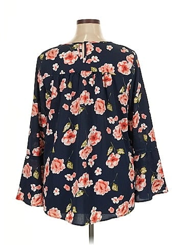 Suzanne Betro 3/4 Sleeve Blouse (view 2)