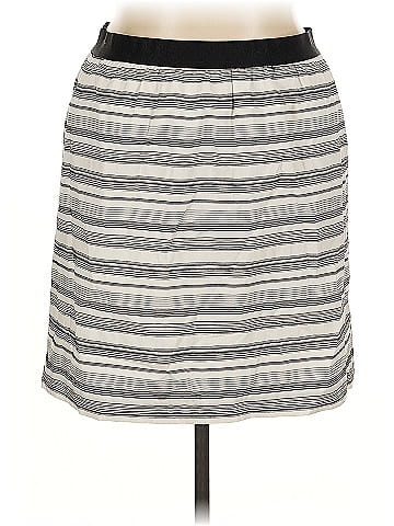 Ann Taylor LOFT Outlet Casual Skirt (view 1)
