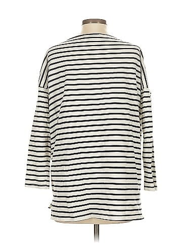 Hatch Cardigan (view 2)
