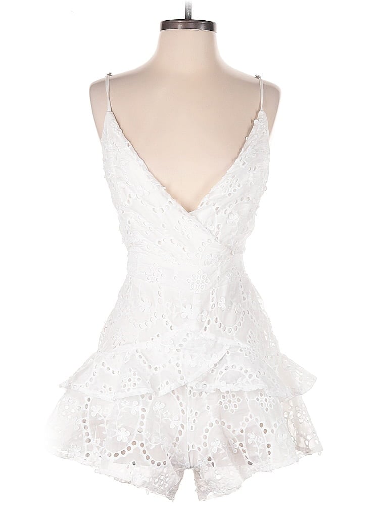 Click to view more detailed imagery on our partner's website Pre-owned Chicways Romper In White