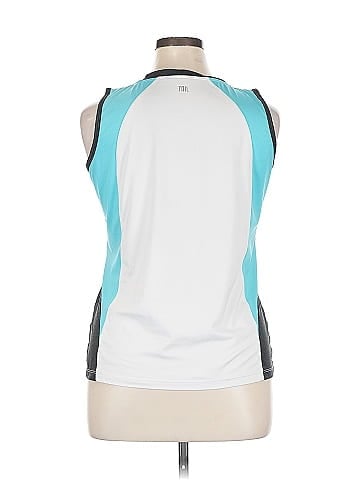 Tail Sleeveless Top (view 2)
