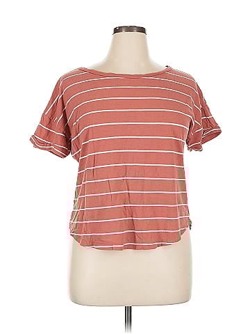 24/7 Maurices Short Sleeve T-Shirt (view 1)