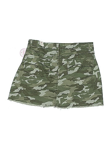 Justice Skirt (view 2)