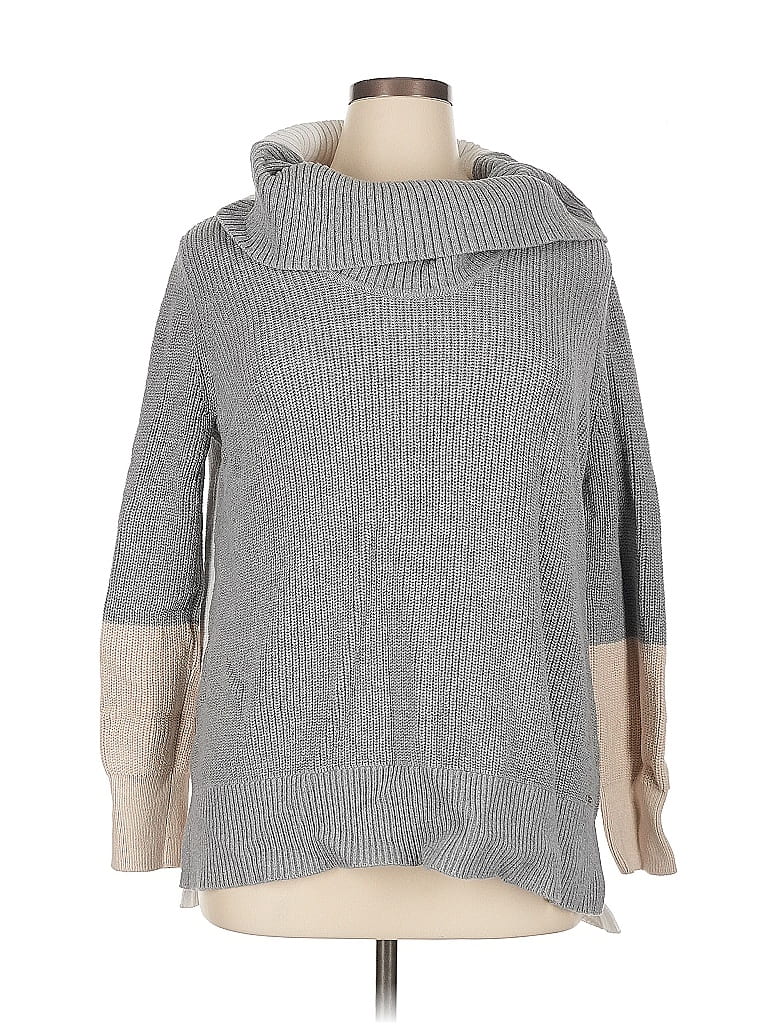 Click to view more detailed imagery on our partner's website Pre-owned Dkny Turtleneck Sweater In Gray