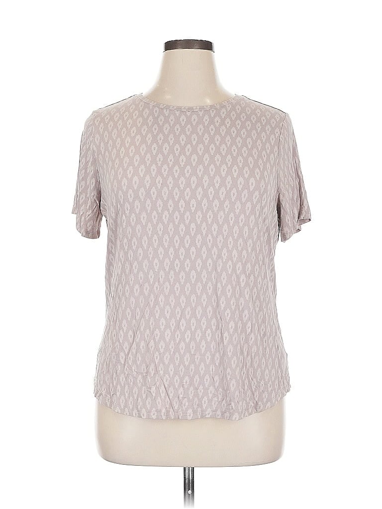 Pre-owned Old Navy Short Sleeve T-shirt In Gray