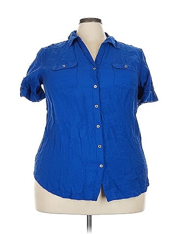 Roz & Ali Short Sleeve Button-Down Shirt (view 1)