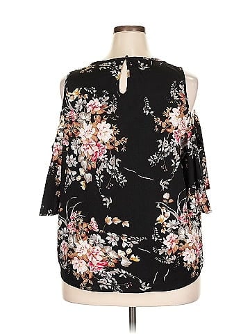 Emery Rose 3/4 Sleeve Blouse (view 2)