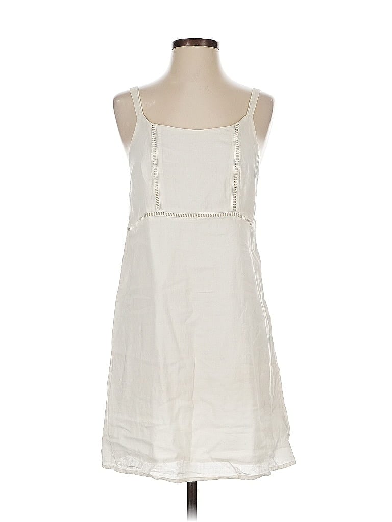 Pre-owned Old Navy Casual Dress In White