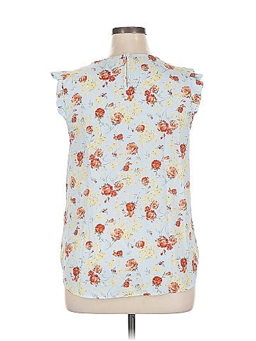 Pleione Sleeveless Blouse (view 2)