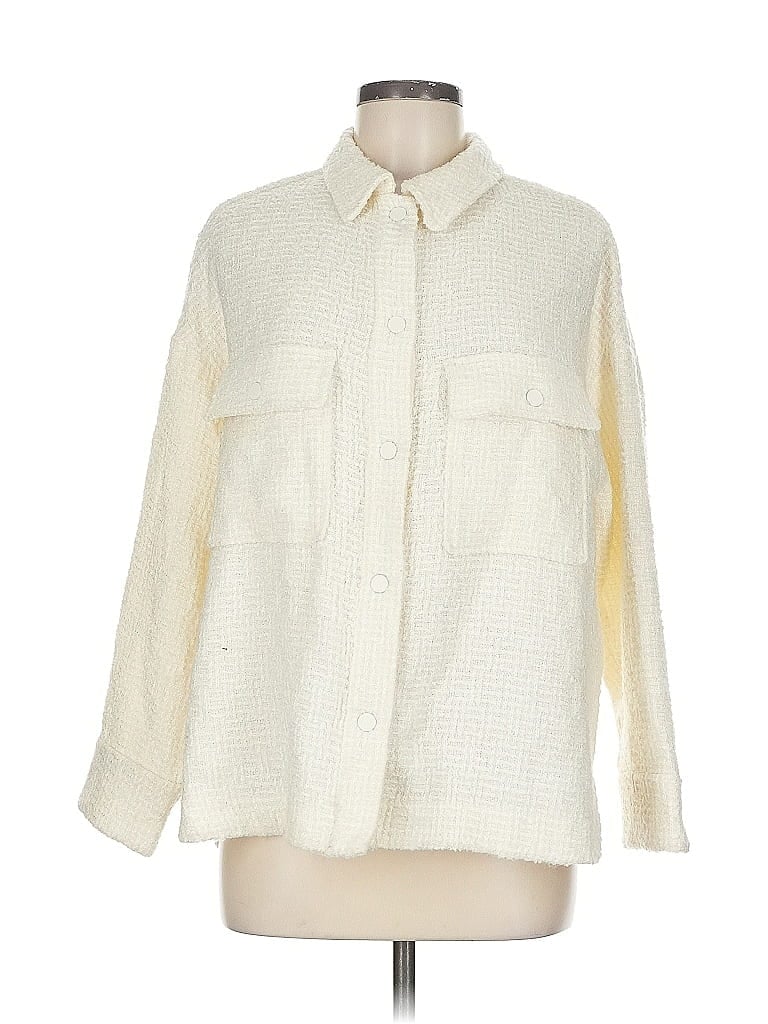 Click to view more detailed imagery on our partner's website Pre-owned Zara Jacket In White