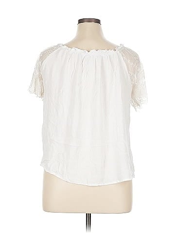 Eyeshadow Short Sleeve Blouse (view 2)