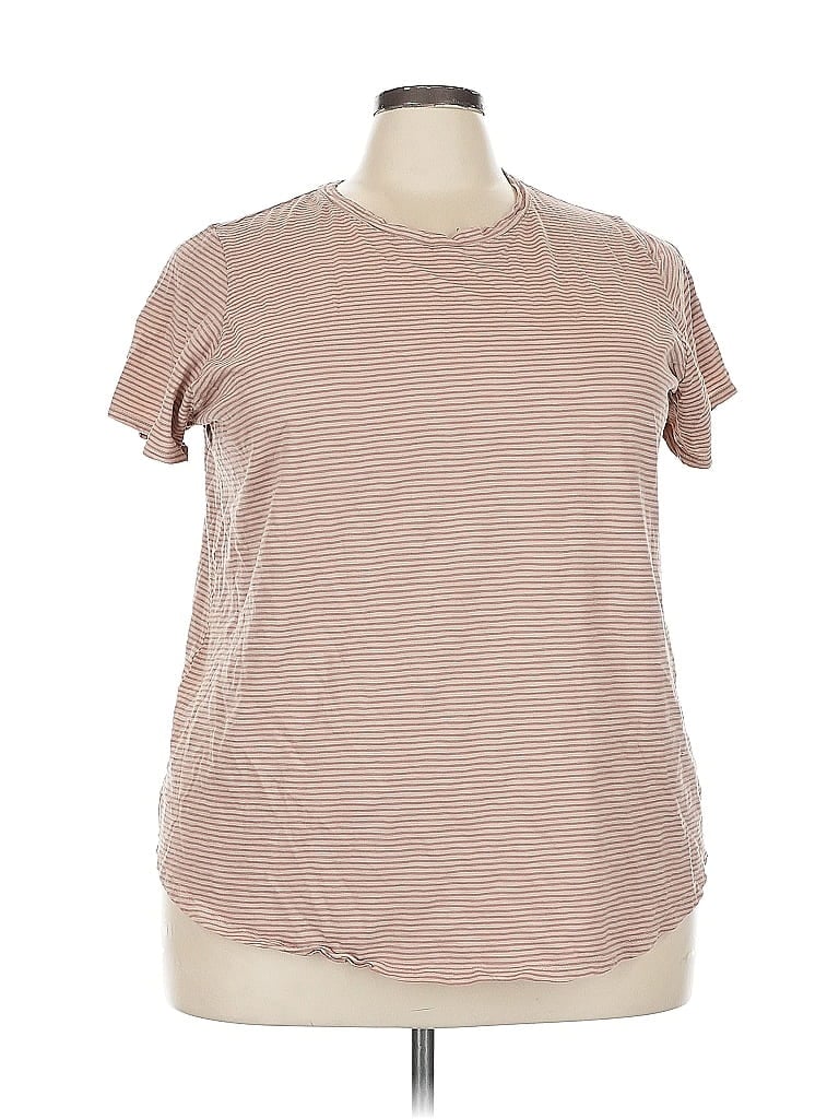 Pre-owned Old Navy Short Sleeve T-shirt In Brown