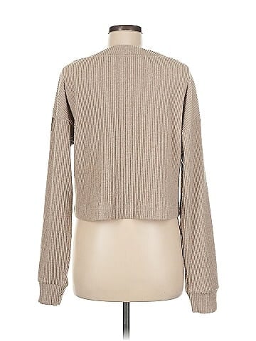 Alo Yoga Pullover Sweater (view 2)