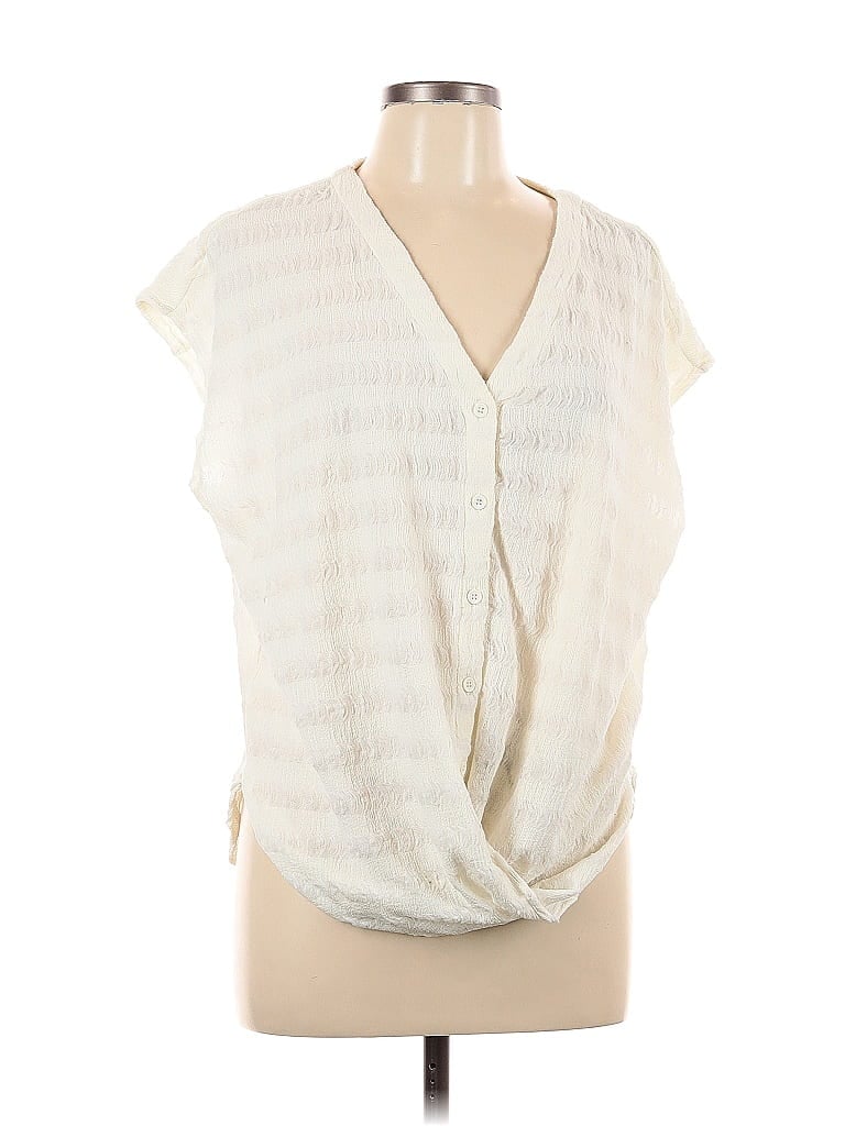 Pre-owned Skies Are Blue Sleeveless Blouse In White