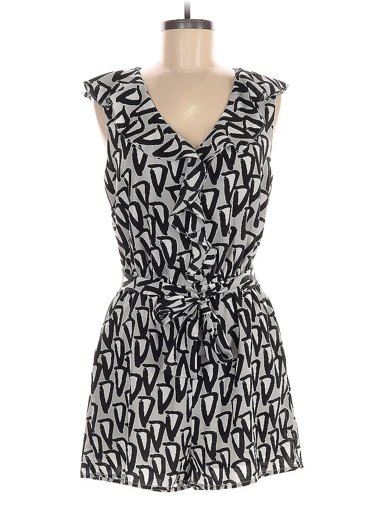 Pre-owned Bcbgeneration Romper In Black