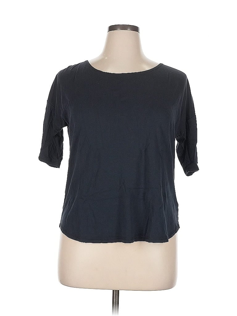 Pre-owned Lands' End Short Sleeve T-shirt In Gray