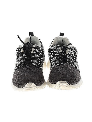 Nike Sneakers (view 2)