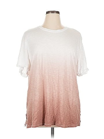 24/7 Maurices Short Sleeve T-Shirt (view 1)