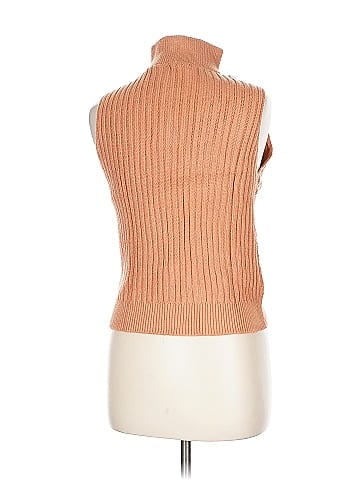 Moon & Madison Sleeveless Top (view 2)