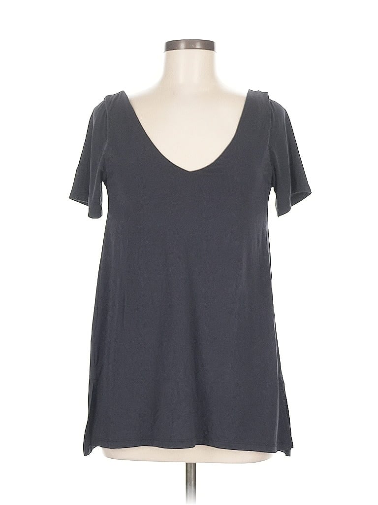 Pre-owned Athleta Short Sleeve T-shirt In Black