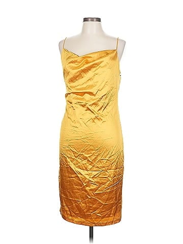 Blanc Cocktail Dress (view 1)