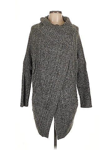 RD Style Turtleneck Sweater (view 1)